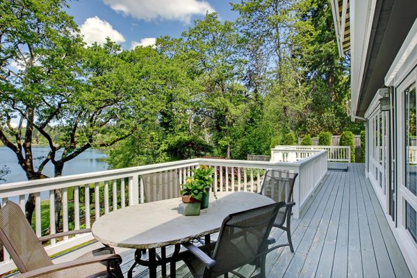 Deck Repair and Maintenance